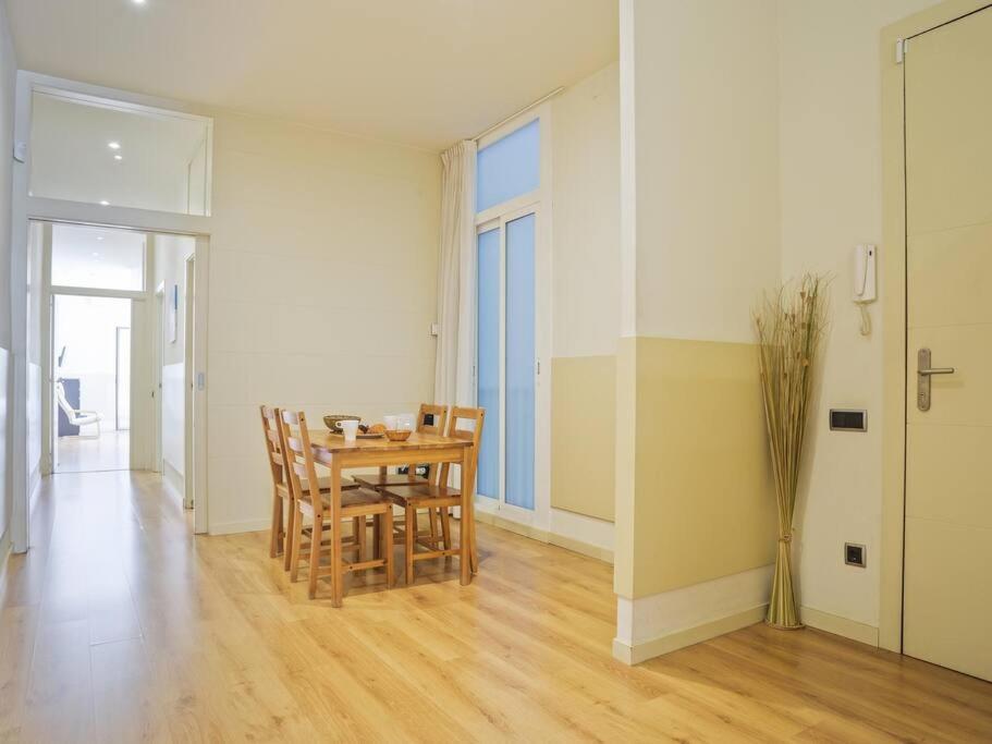 ¡Apartamento En El Centro De Barcelona! Экстерьер фото